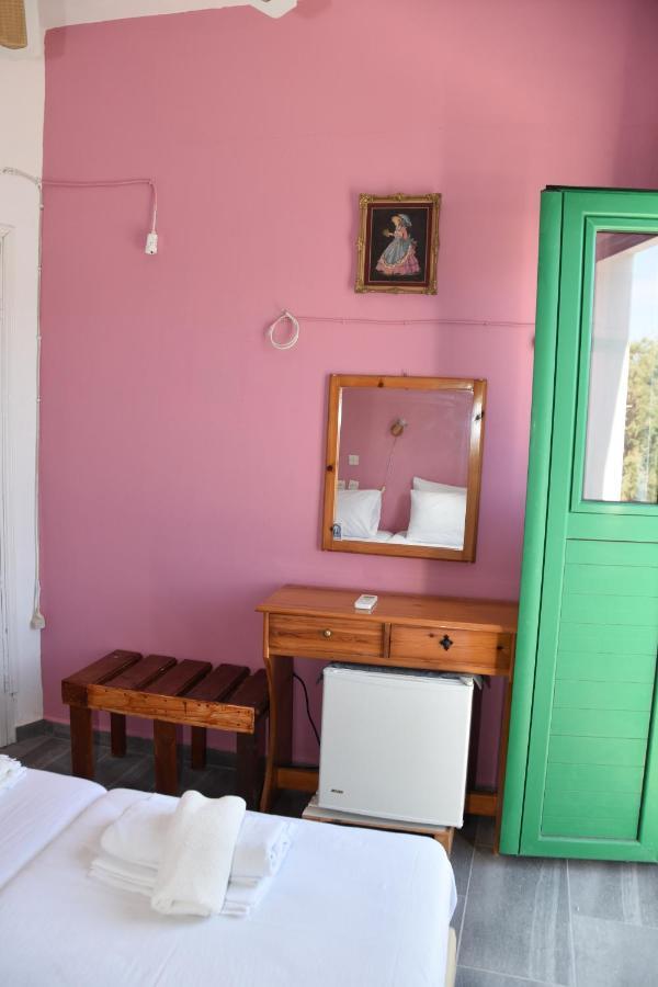 Metapontis * Symi